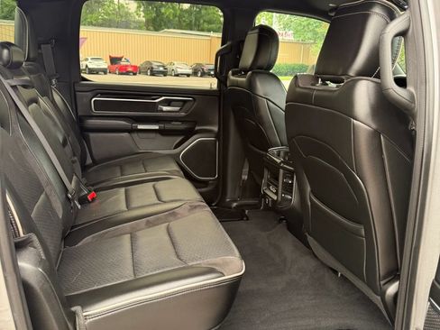 Used 2019 RAM 1500 Laramie w/ Sport Appearance Package AWD/4WD image 19