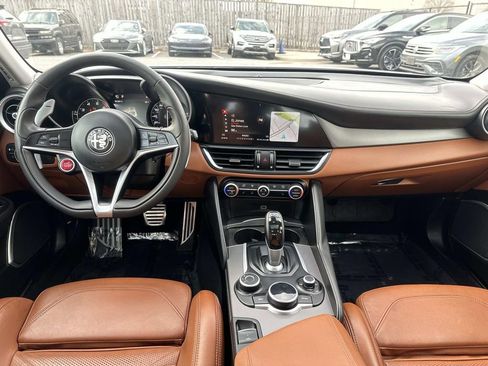 Used 2018 Alfa Romeo Giulia Ti Sport w/ Quick Order Package 22S Sport image 10