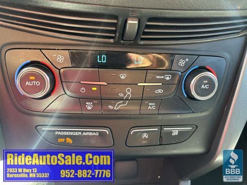 Used 2017 Ford Escape SE AWD/4WD image 20