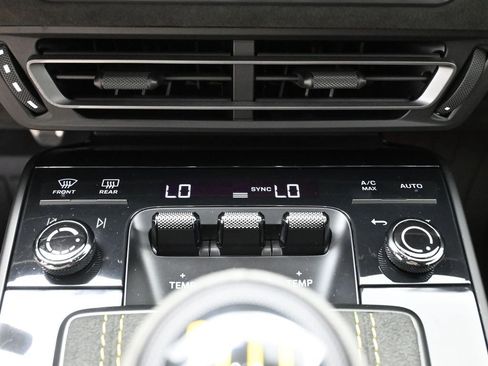 Certified 2022 Porsche 911 GT3 image 20