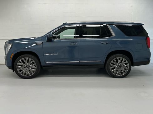 Used 2026 GMC Yukon Denali Ultimate AWD/4WD image 3