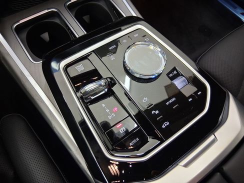 New 2026 BMW 740i 740i w/ Premium Package image 14