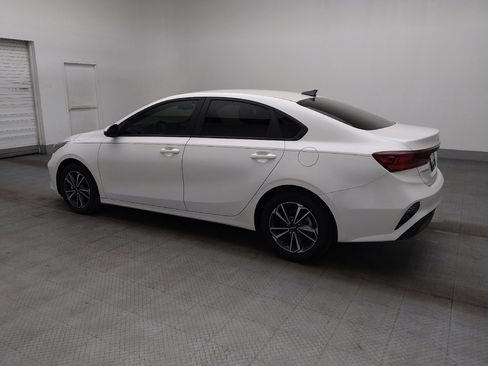 Used 2024 Kia Forte LXS w/ LXS Technology Package FWD image 3