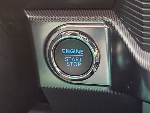 Certified 2025 Ford F150 Lariat w/ Equipment Group 502A High AWD/4WD image 39