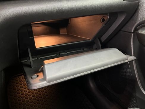 Used 2019 Jeep Cherokee Trailhawk AWD/4WD image 26