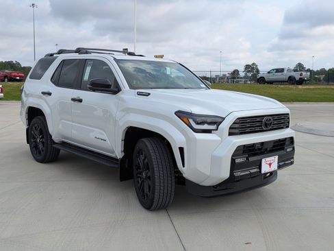 New 2026 Toyota 4Runner 4WD image 7