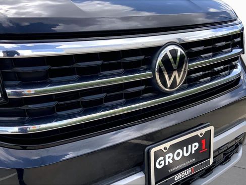 Used 2022 Volkswagen Atlas SE w/ Panoramic Sunroof Package AWD/4WD image 30