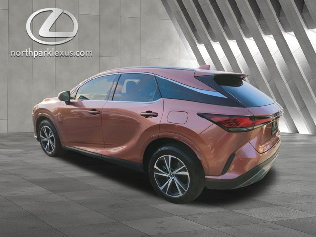 Certified 2025 Lexus RX 350 Premium w/ Accessory Package (Z1) FWD image 2