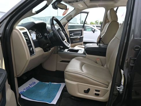Used 2018 RAM 3500 Laramie Longhorn AWD/4WD image 30