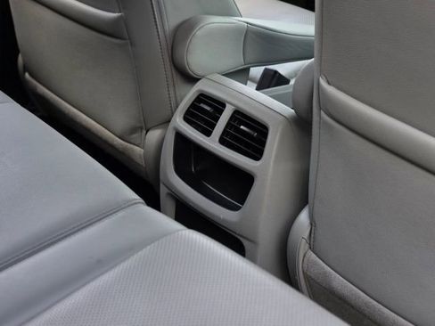 Used 2017 Honda Ridgeline RTL-T image 31