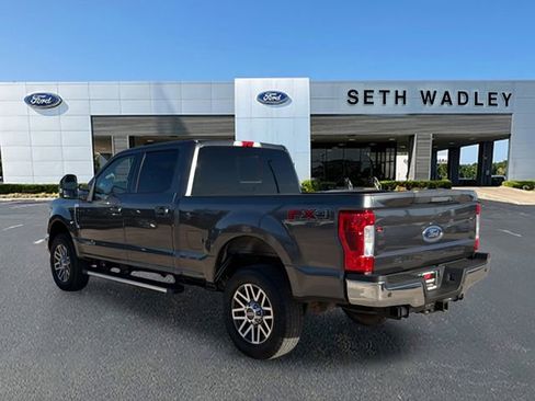 Used 2019 Ford F250 Lariat w/ Lariat Value Package image 5