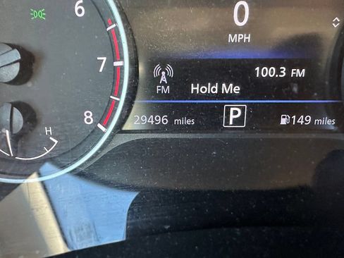 Used 2024 Nissan Sentra SV FWD image 10