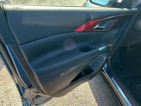 New 2026 Chevrolet Traverse RS w/ LPO, Floor Liner Package image 11