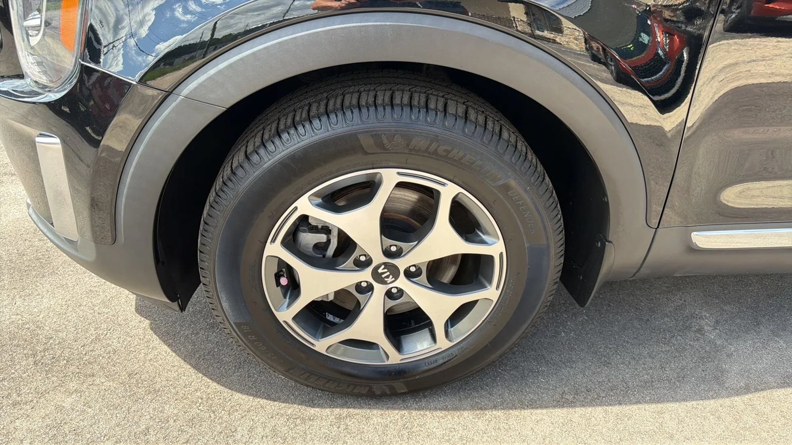Used 2021 Kia Telluride EX FWD image 11