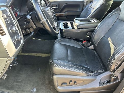 Used 2018 GMC Sierra 1500 SLE w/ SLE Value Package AWD/4WD image 16