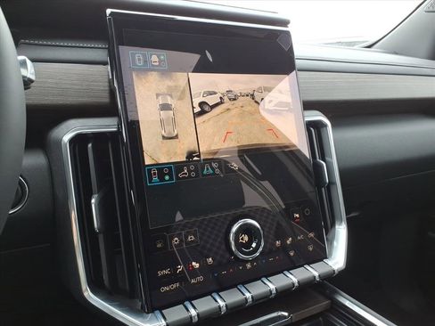 New 2026 GMC Acadia Denali w/ Super Cruise Package image 20