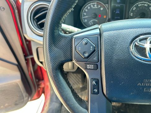 Used 2016 Toyota Tacoma TRD Off-Road w/ Towing Package RWD image 19