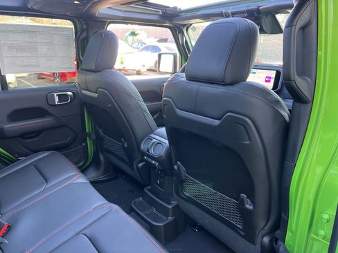 New 2026 Jeep Wrangler Unlimited Rubicon image 25