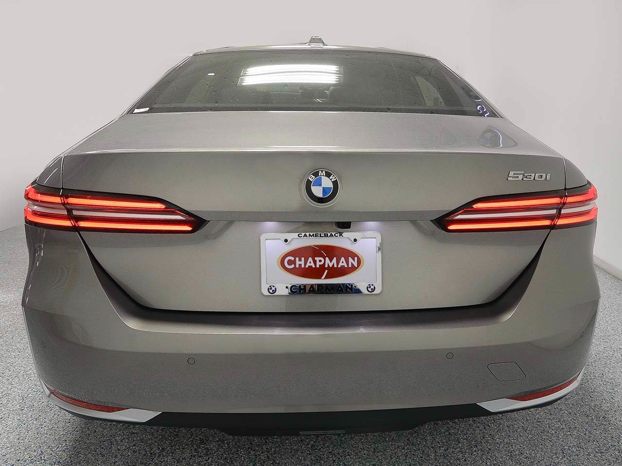 Used 2026 BMW 530i RWD image 4