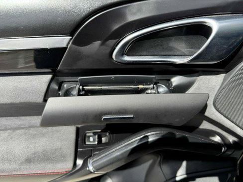Used 2017 Porsche Cayenne GTS AWD/4WD image 36