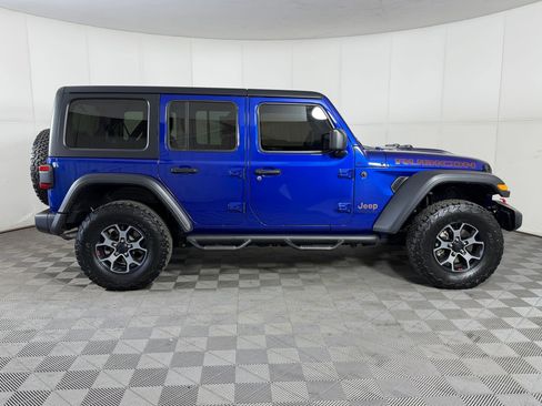 Used 2018 Jeep Wrangler Unlimited Rubicon AWD/4WD image 8