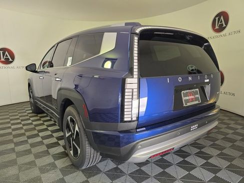 New 2026 Hyundai Ioniq 9 SE image 7