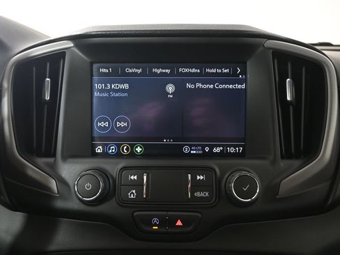 Used 2023 GMC Terrain AT4 w/ Tech Package AWD/4WD image 27
