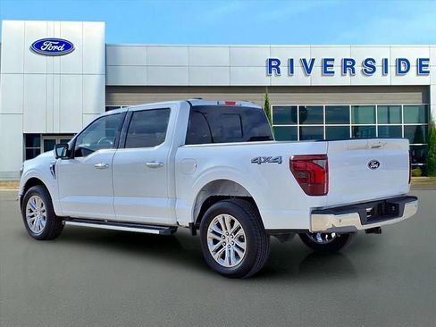 Used 2024 Ford F150 Lariat w/ Tow/Haul Package image 4