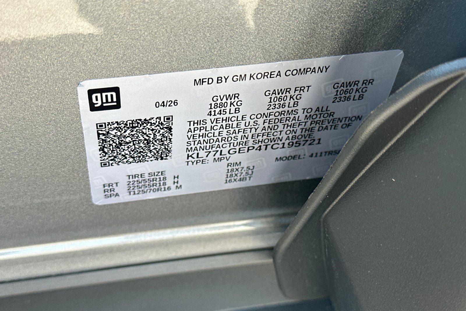 New 2026 Chevrolet Trax RS w/ Sunroof Package FWD image 26