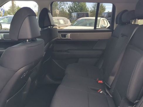 New 2026 Hyundai Santa Fe SE image 11