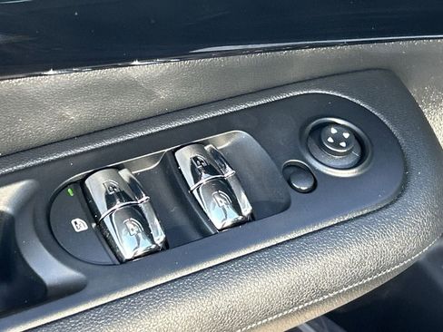 Used 2019 MINI Cooper Clubman S w/ Storage Package AWD/4WD image 18