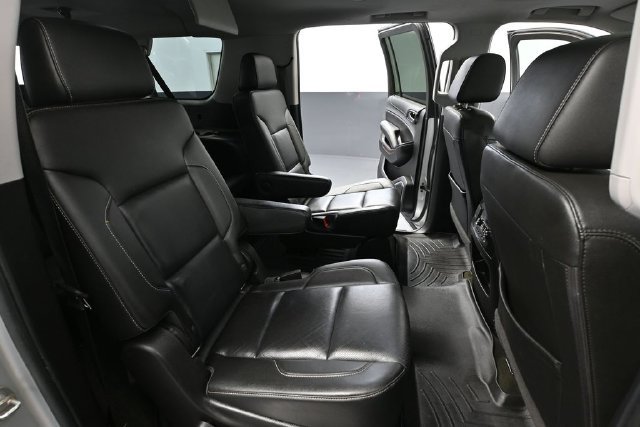 Used 2018 GMC Yukon XL SLT w/ Open Road Package AWD/4WD image 43