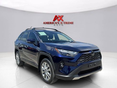 Used 2022 Toyota RAV4 Limited FWD image 8
