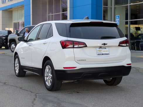 Certified 2023 Chevrolet Equinox LS image 7