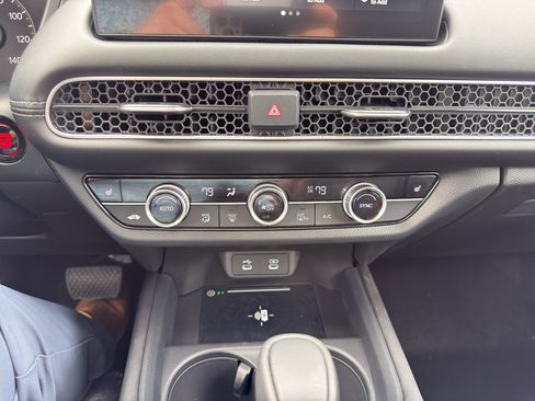 New 2026 Honda HR-V EX-L image 19