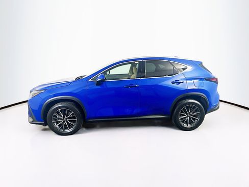 Used 2025 Lexus NX 250 FWD w/ Accessory Package (Z1) image 4