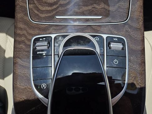 Used 2020 Mercedes-Benz E 350 4MATIC Sedan image 27