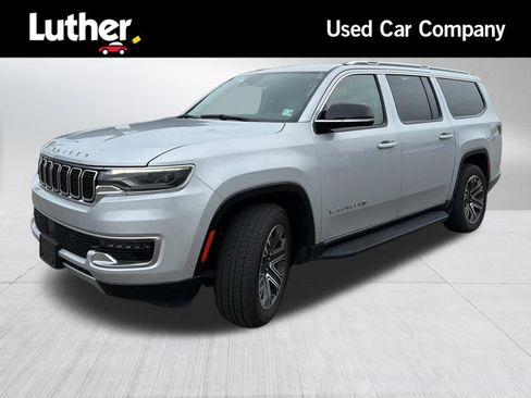 Used 2023 Jeep Wagoneer L Series II AWD/4WD image 1