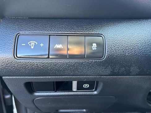 Used 2023 Hyundai Santa Fe SE image 20