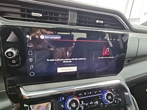 New 2026 GMC Sierra 2500 Denali w/ Denali Reserve Package AWD/4WD image 15