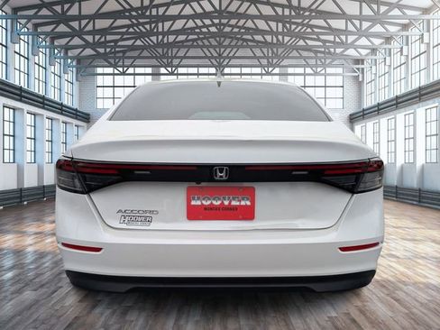 Used 2024 Honda Accord EX image 5