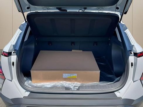 New 2026 Hyundai Kona SEL Sport AWD/4WD image 12