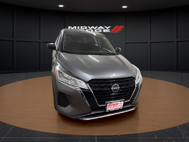 Used 2023 Nissan Kicks S FWD image 5