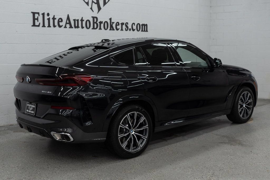 Used 2026 BMW X6 xDrive40i AWD/4WD image 6