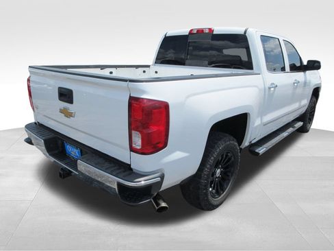Used 2018 Chevrolet Silverado 1500 LTZ AWD/4WD image 5