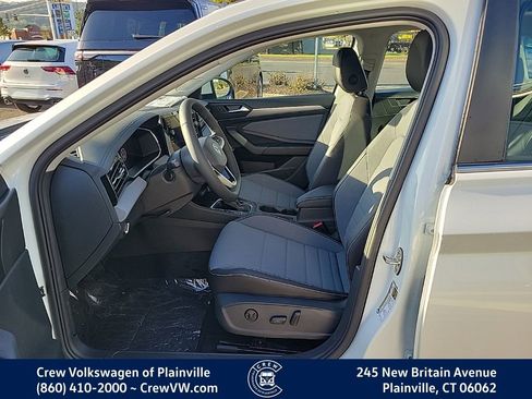 New 2026 Volkswagen Jetta SE image 6