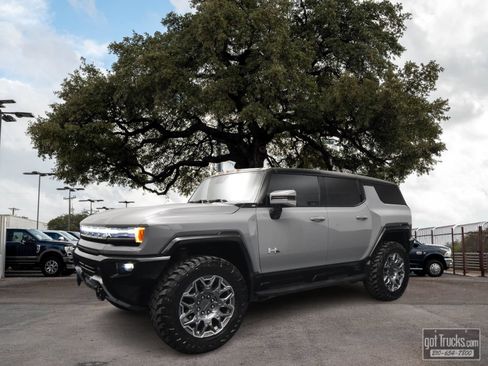 Used 2025 GMC Hummer EV 3X AWD/4WD image 1