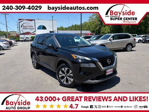 Used 2023 Nissan Rogue SV AWD/4WD image 1