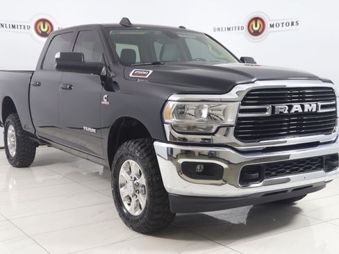 Used 2020 RAM 2500 Big Horn w/ Level 1 Equipment Group AWD/4WD image 18