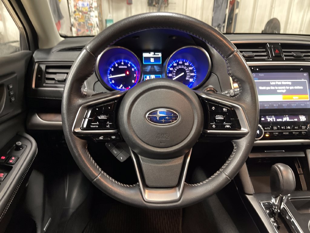 Used 2019 Subaru Outback 3.6R Limited AWD/4WD image 28